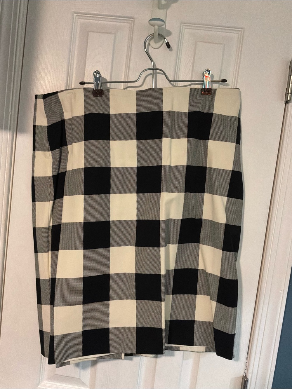 Talbots Black and Cream Buffalo Check Pencil Skirt